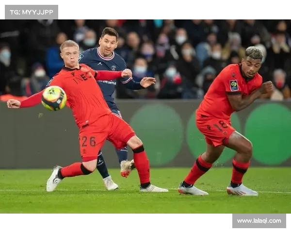 法甲体能教练揭秘球员训练背后的科学与策略,提升竞技表现的关键技巧 法甲体能教练揭秘球员训练背后的科学与策略,提升竞技表现的关键技巧